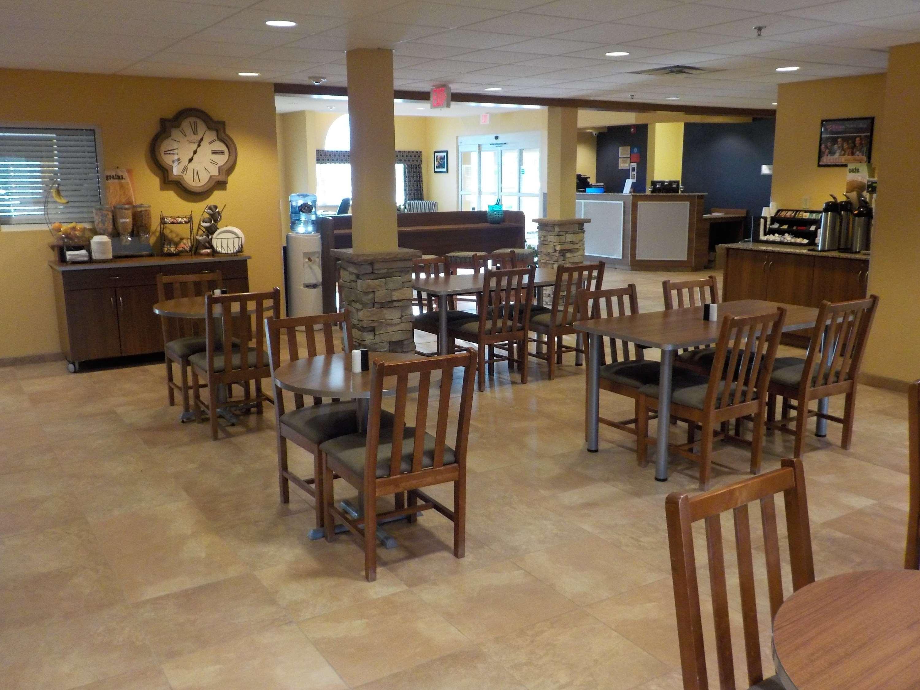 Surestay Plus Hotel By Best Western Keyser Zewnętrze zdjęcie